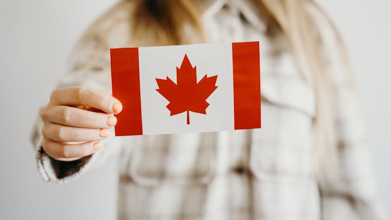 Examen de Ciudadanía Canadiense: Cómo Prepararse